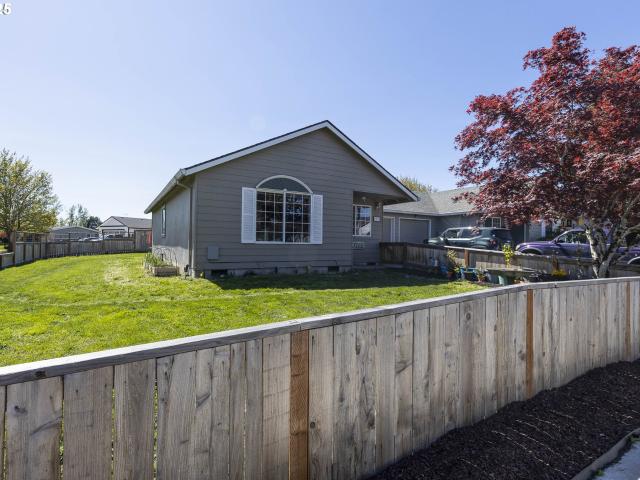 Townhouse for sale in Mcminnville