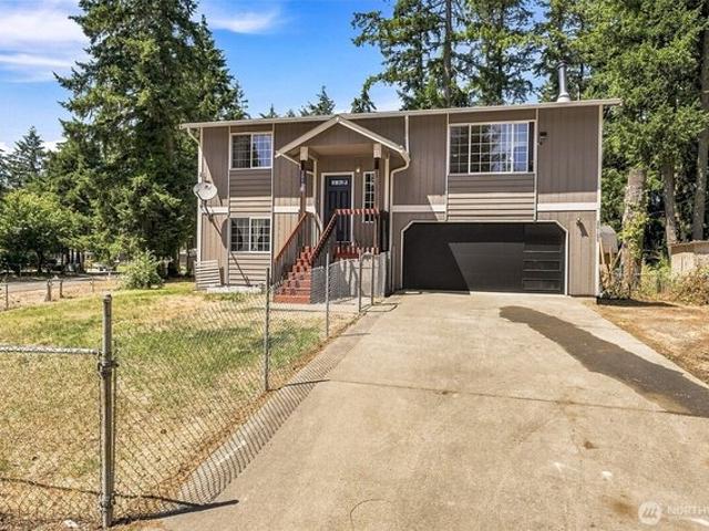 House for sale in Spanaway, Washington