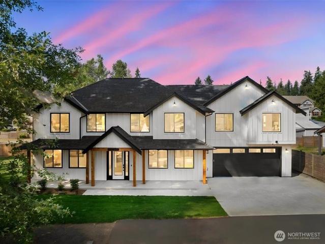 House for sale in Kenmore, King County