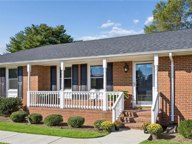 House for sale in Tidemill, Gloucester Point
