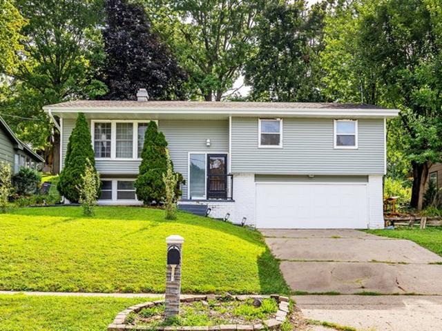 House for sale in Windsor Heights, Iowa