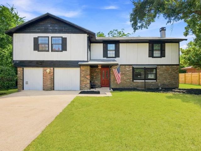 House for sale in Walker, Texas