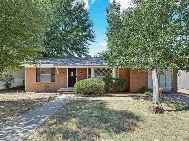 House for sale in Arrowhead Manor, North Little Rock