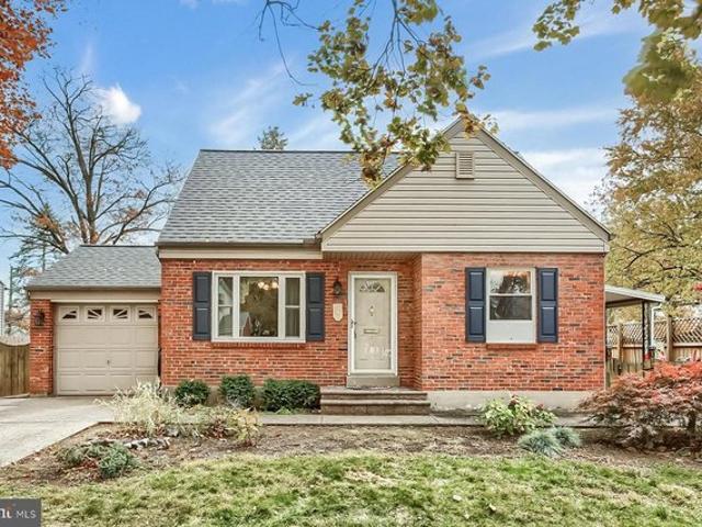 House for sale in Cumberland, Pennsylvania