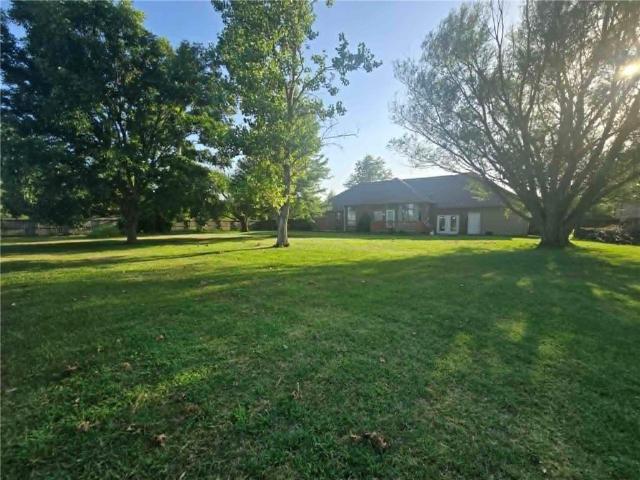 House for sale in Clinton, Missouri