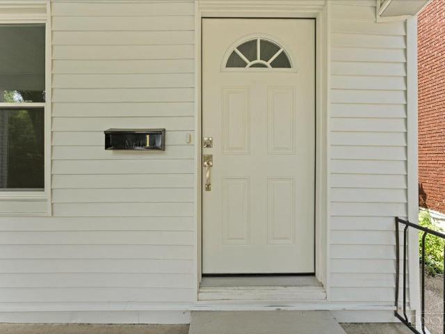 House for sale in Roselawn, Ohio