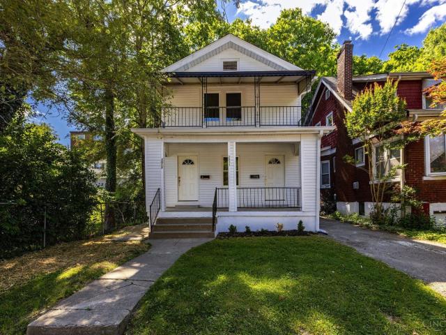 House for sale in Roselawn, Ohio