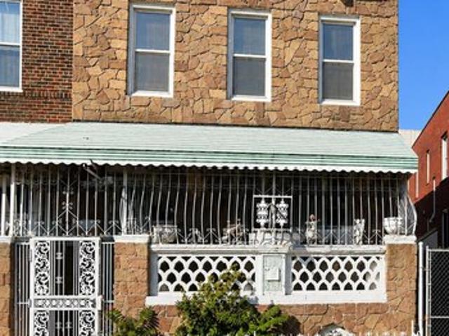House for sale in Arverne, New York