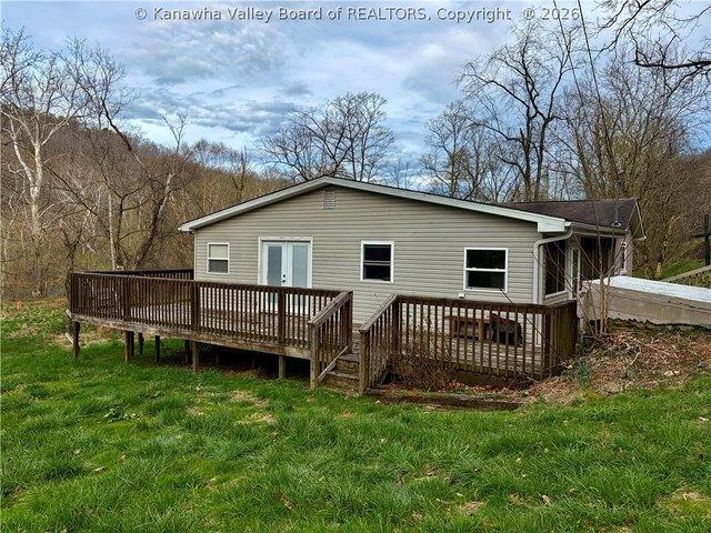 House for sale in Clendenin, West Virginia
