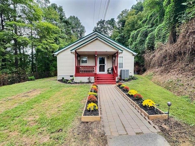 House for sale in Prestonsburg, Floyd County