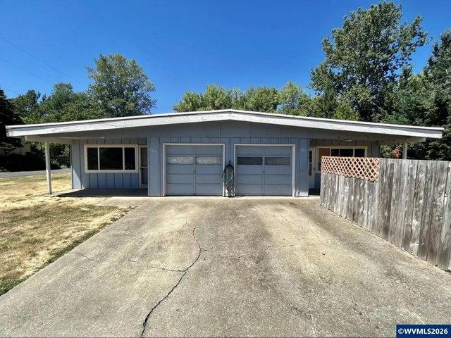 House for sale in Oregonia