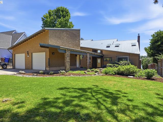 House for sale in Oregonia