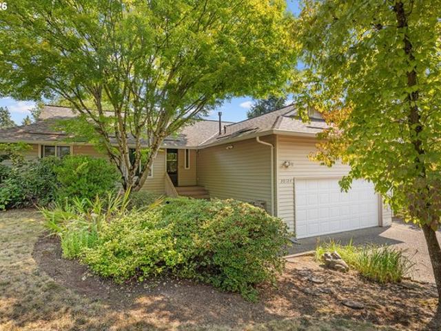 House for sale in Tualatin, Washington County