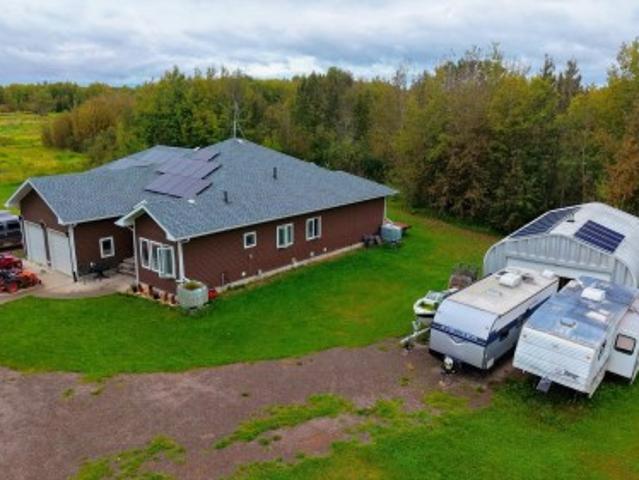 House for sale in Beaver, Alberta