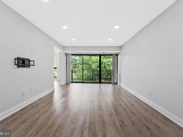 Condo for sale in Virginia