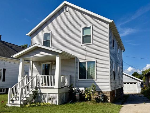 House for sale in Two Rivers, Wisconsin