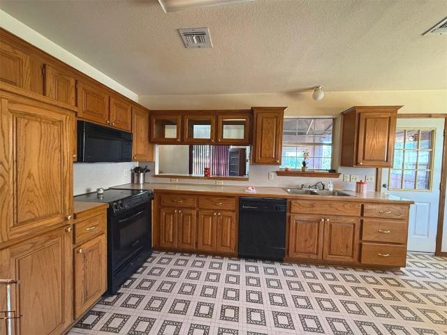 House for sale in Stroud, Lincoln County