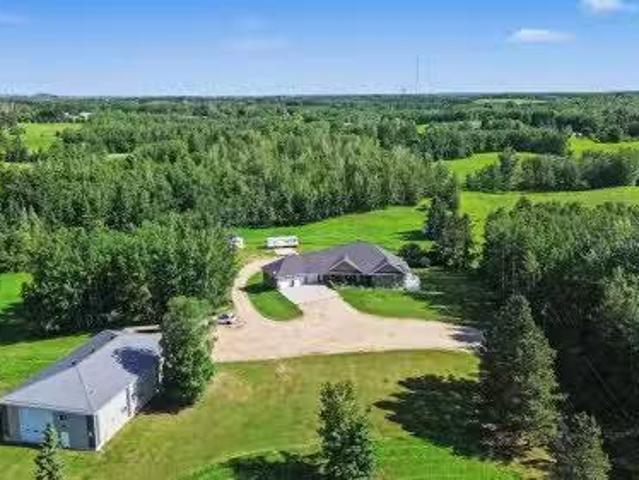 House for sale in Alberta