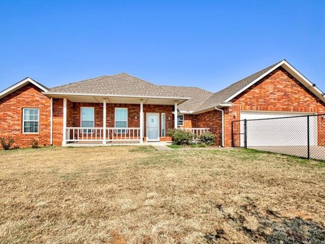 House for sale in Lahoma, Oklahoma