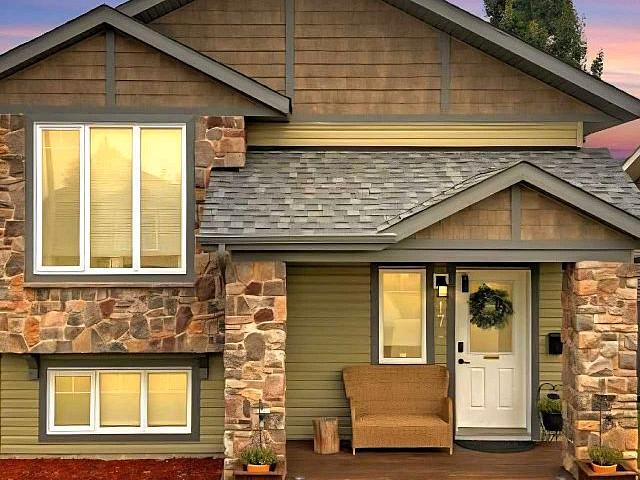 House for sale in Lacombe, Alberta
