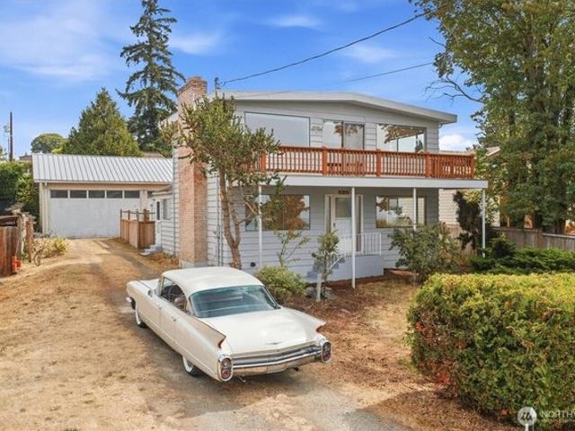 House for sale in Shoreline, Washington