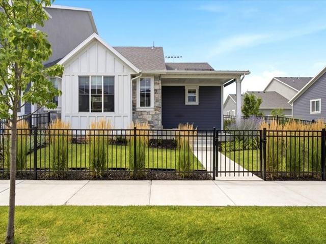 Townhouse for sale in Layton, Utah