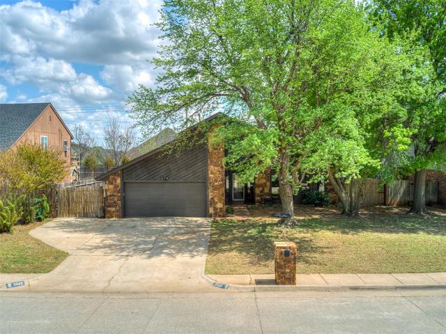 House for sale in Yukon, Oklahoma