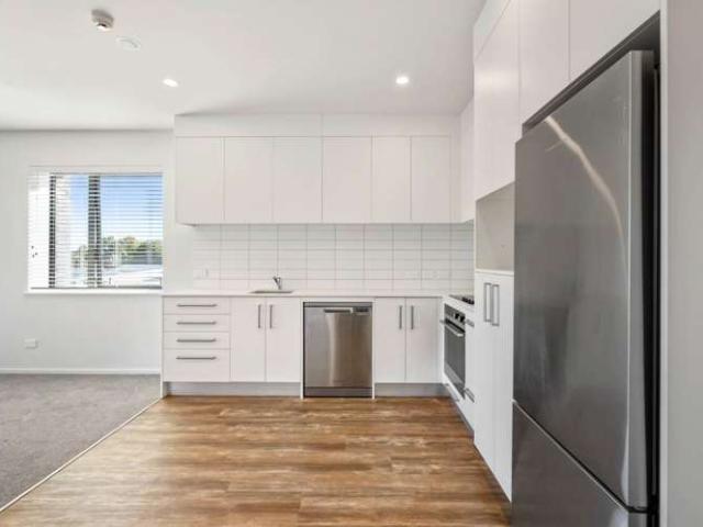 Apartment for sale in Wairau Valley