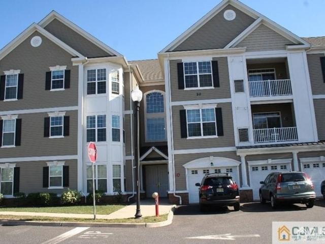 Condo for sale in Edison, New Jersey