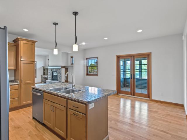 Condo for sale in Fieldstone, Village of Prairie du Sac