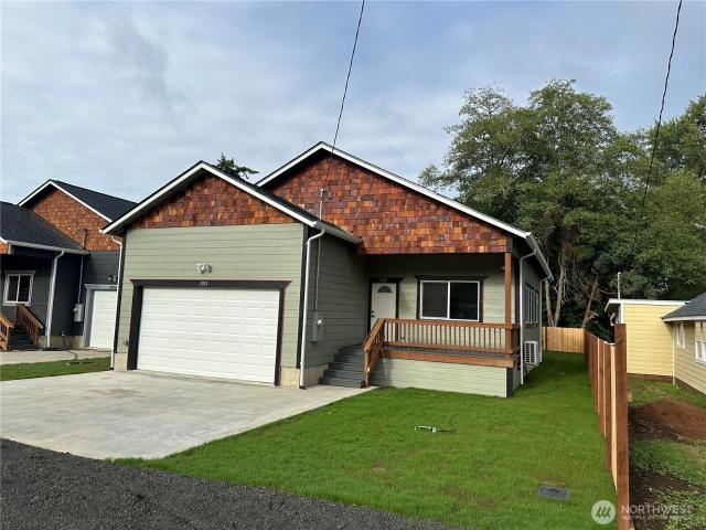 House for sale in Aberdeen, Washington