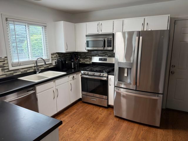House for sale in Gurnee, Illinois