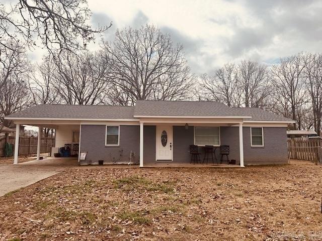 House for sale in Ark