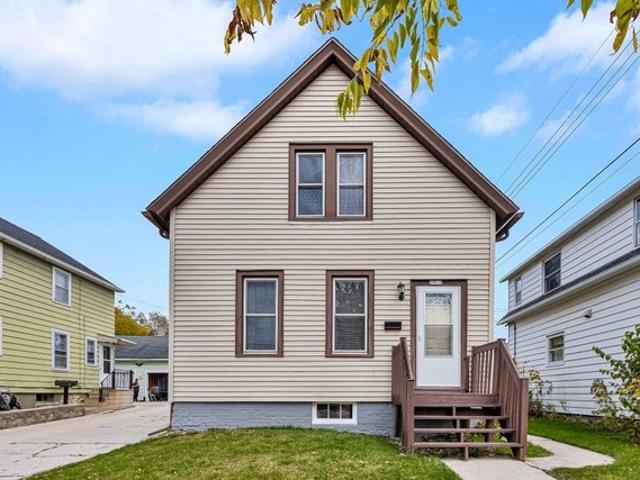 House for sale in Sheboygan, Wisconsin