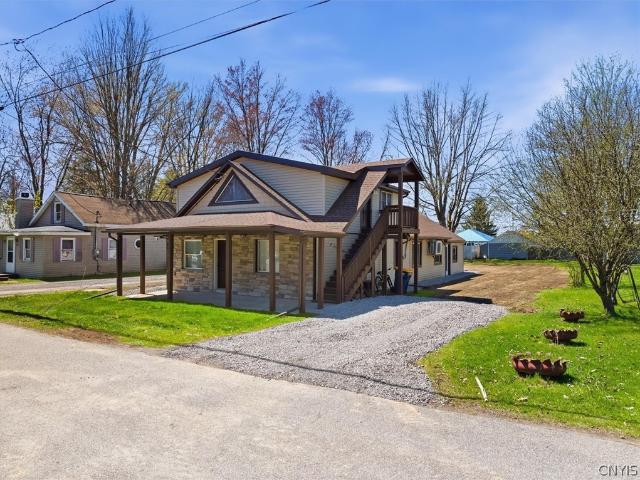 House for sale in Oneida, New York