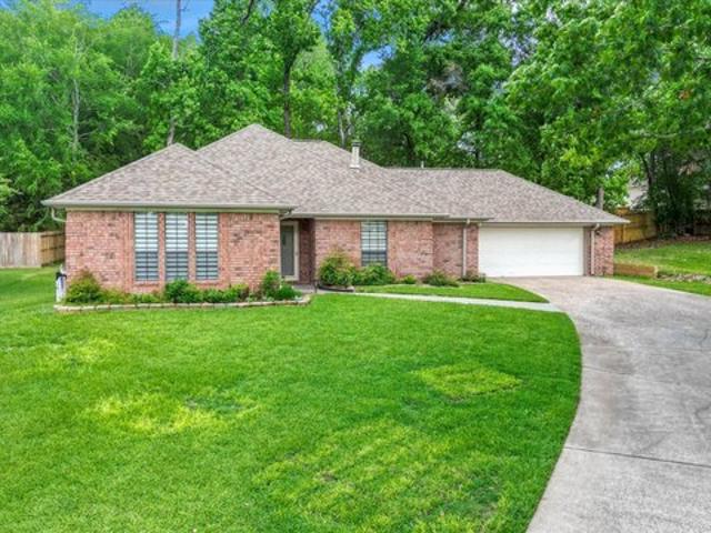 House for sale in Walker, Texas