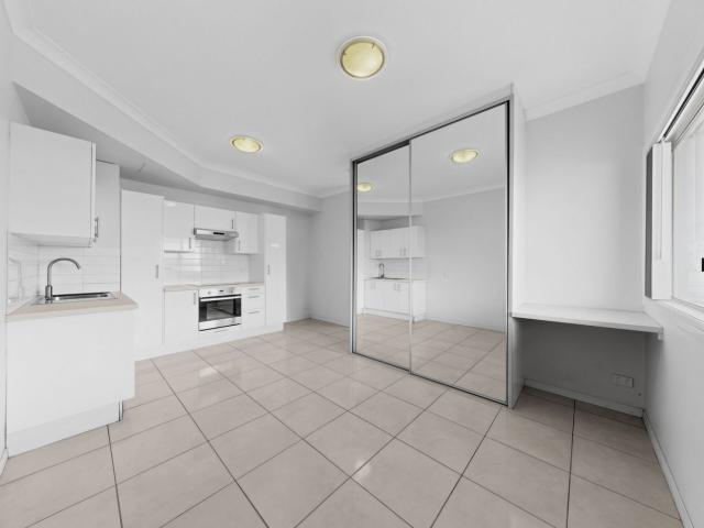 Granny Flat for rent in Toombul, Queensland