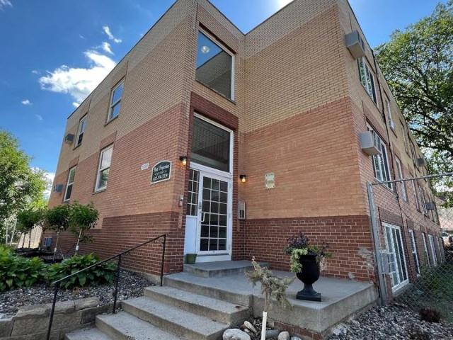 Apartment for rent in Hennepin, Minnesota