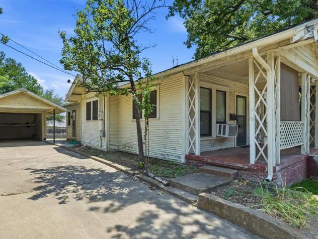 House for sale in Mineral Wells, Texas