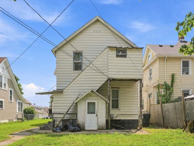 House for sale in Davenport, Iowa