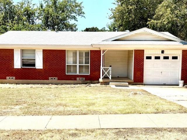 House for sale in Denton, Texas