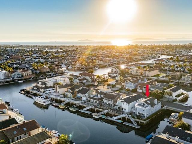 House for sale in Oxnard, Ventura County