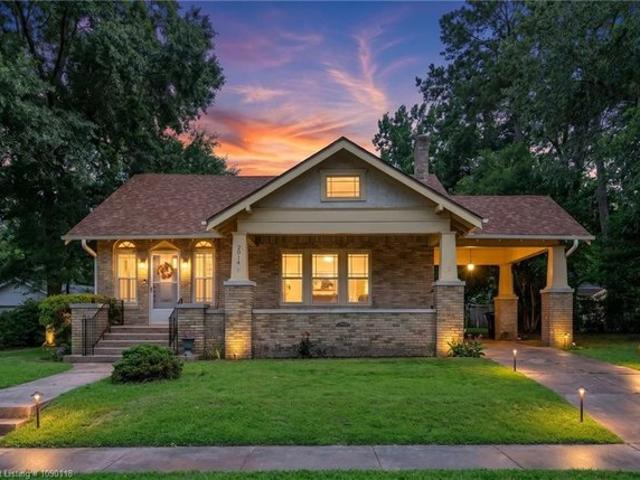House for sale in Ark