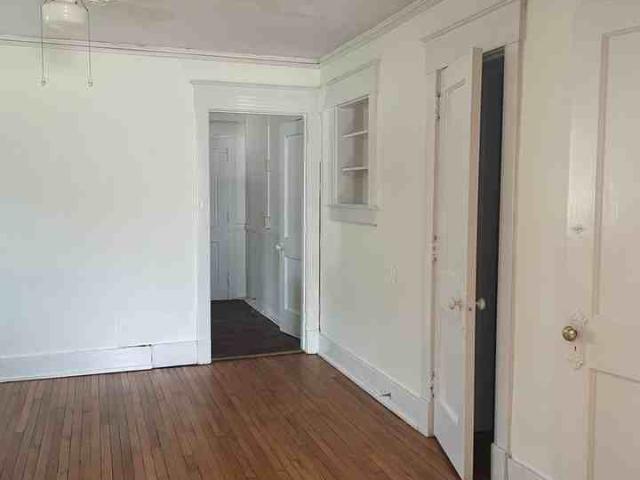 Apartment for rent in Louisville, Jefferson County