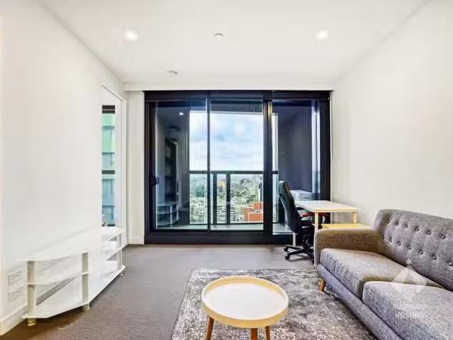 Apartment for rent in Carlton