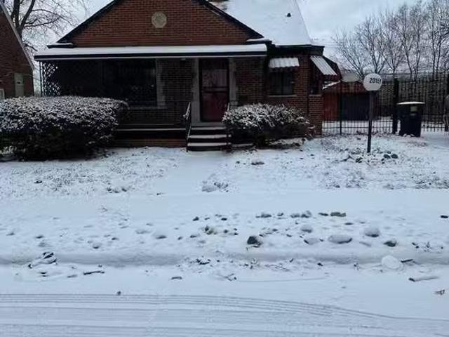 House for rent in Detroit