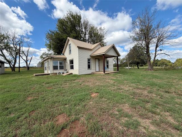 House for sale in Bethel Acres, Pottawatomie County