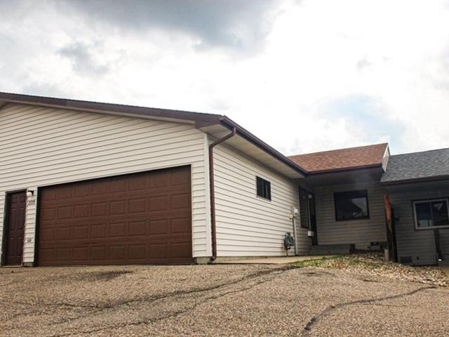 Townhouse for sale in Minot, North Dakota