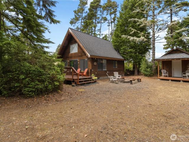 House for sale in Nahcotta, Ocean Park