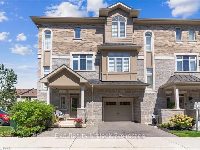 Townhouse for rent in Woburn, Ontario